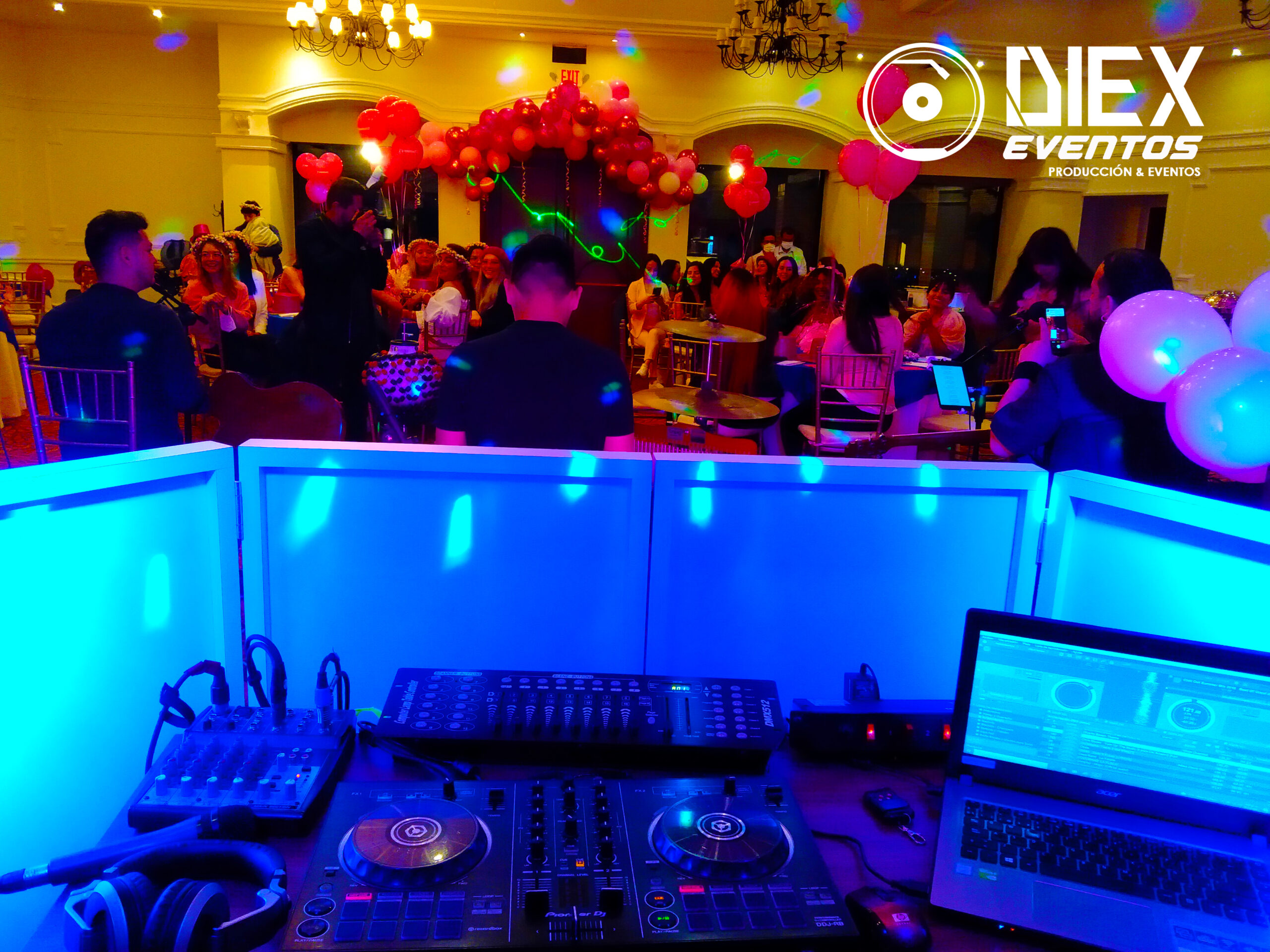 Alquiler-de-sonido-luces-y-dj-en-bogotá-y-sus-alrededores